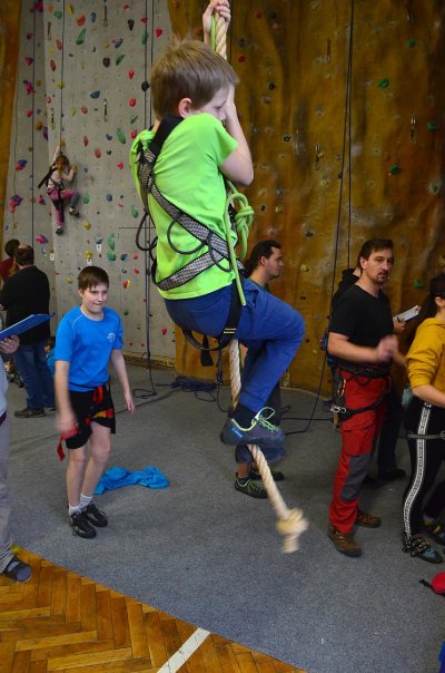 Skautské lezecké závody