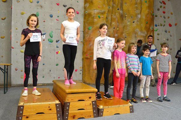 Skautské lezecké závody