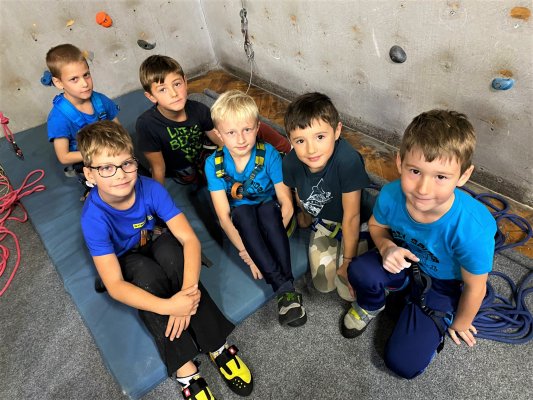 OMC - 10 medailí pro domácí lezce