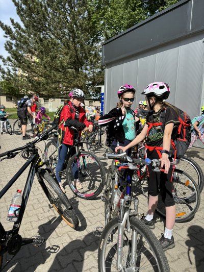 Cyklovýlet s lezčaty kolem rybníků