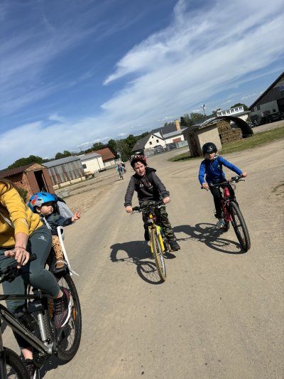 Cyklovýlet s lezčaty kolem rybníků