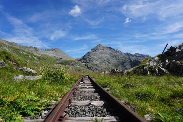 Alpy turistické, vodácké a lezecké
