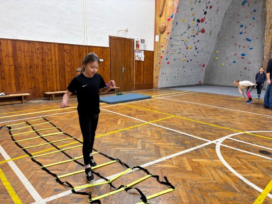 Nahlédnutí do kroužků