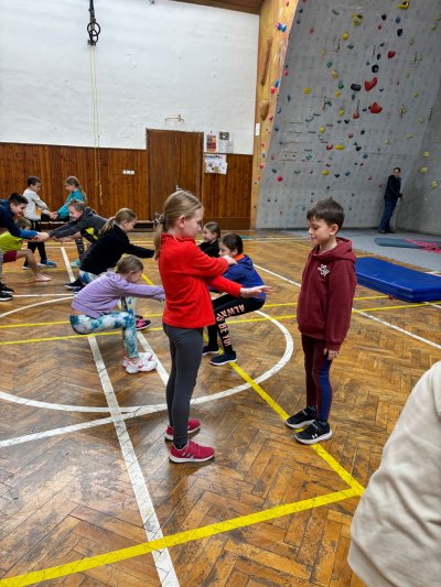 Nahlédnutí do kroužků