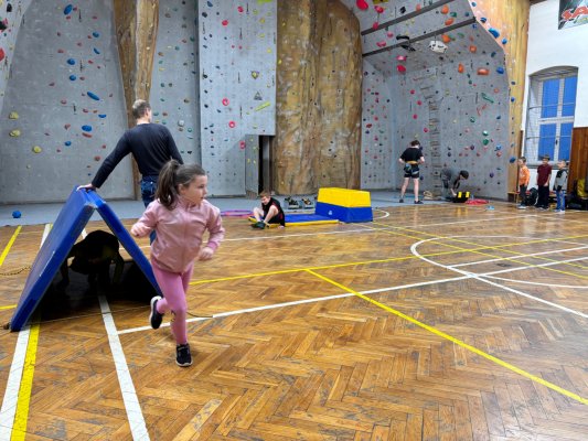 Vánoční lezení po tmě