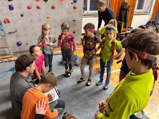 Vánoční lezení po tmě